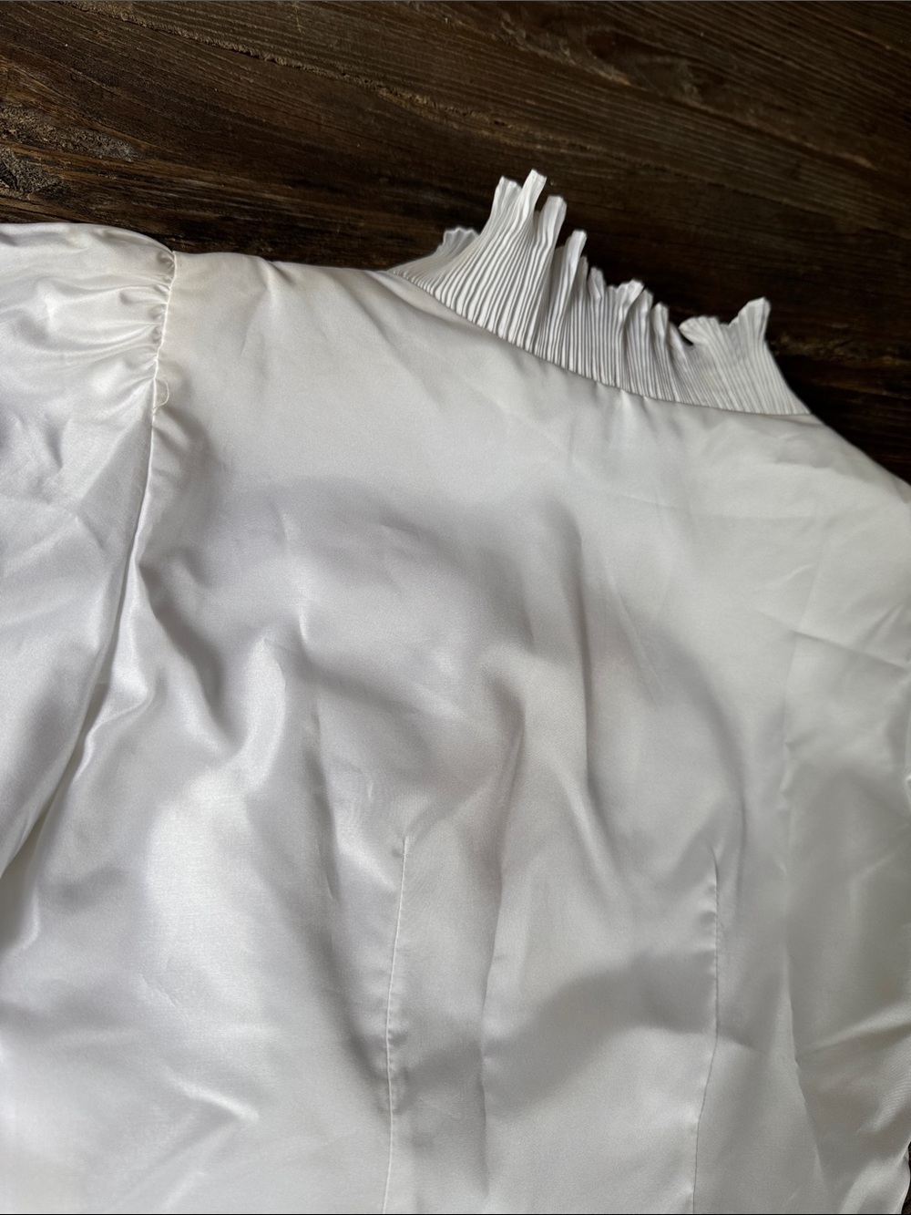 The Gilbert’s for TALLY vintage double breasted high ruffled neck taffeta top S - Picture 10 of 10